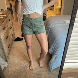 Hudson Mika military short